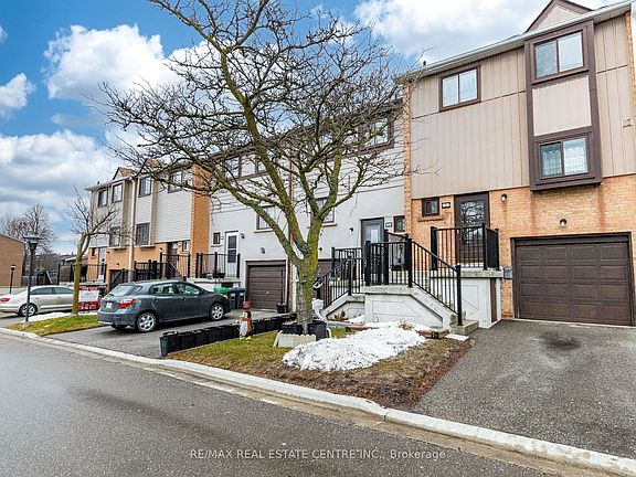 2nd image of 5 Moregate Cres