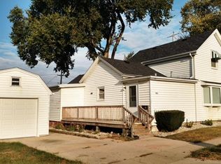 902 State St, Union Grove, WI 53182