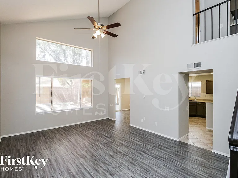 5074 W Jupiter Way — Photo 2