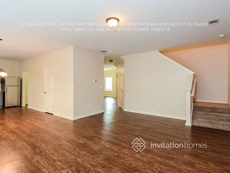 738 Rockingham Dr — Photo 7