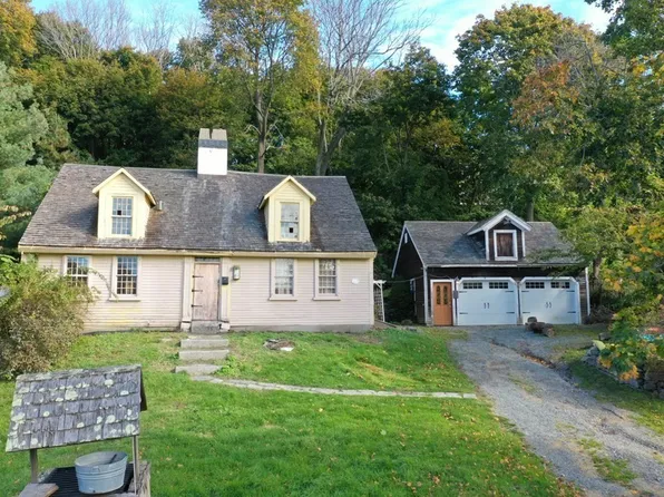 116 Spring St, Hull, MA 02045