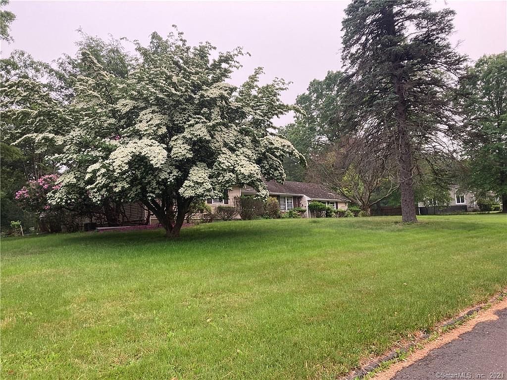 37 Barclay Dr, Stamford, CT 06903 MLS 170577582 Zillow