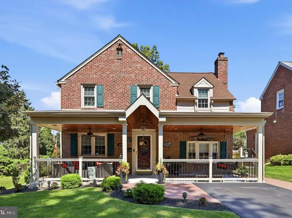 829 Terwood Rd, Drexel Hill, PA 19026