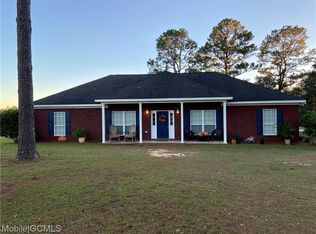 8409 McKee Rd N, Bayou La Batre, AL 36544
