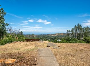 15809 Old Stage Coach Rd, Redding, CA 96001