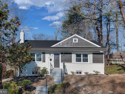 6004 Hawthorne St, Landover, MD, 20785