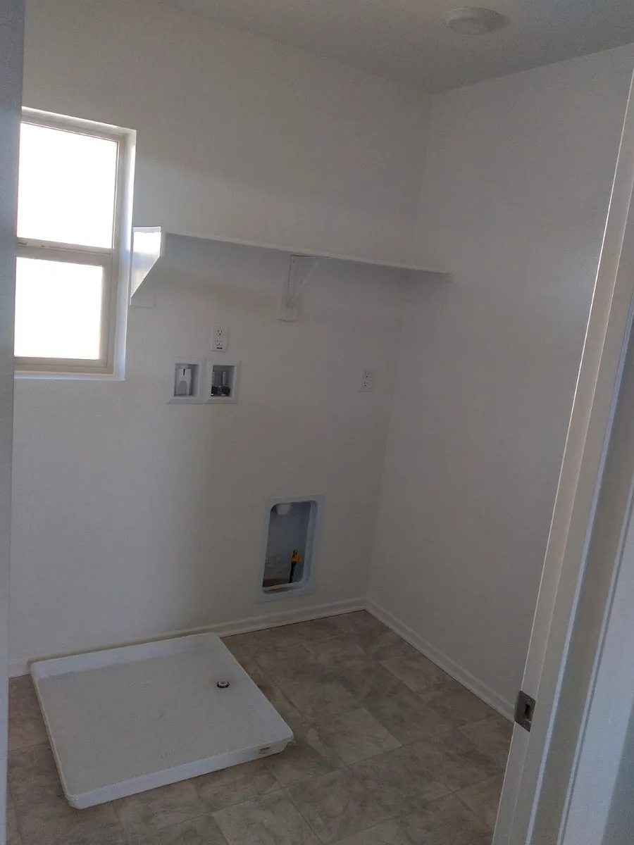 Building Photo - 25225 Pacific St #3
