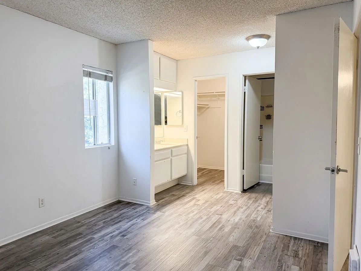 1 bed, 507 sqft, $1,976 — Photo 4