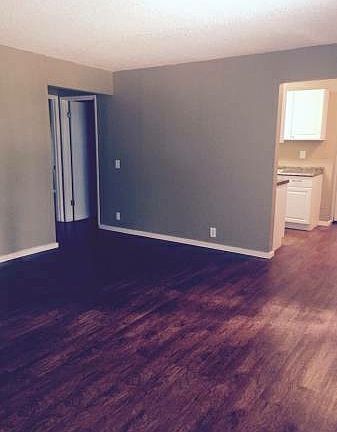 3rd image of 1111 4th St NE APT 201