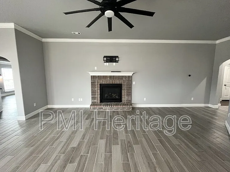 3661 Ambrosia Ln — Photo 5