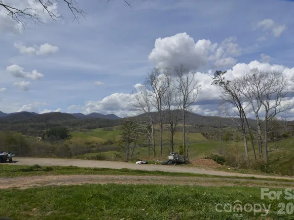 535 Old Newfound Rd, Leicester, NC 28748