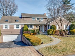 24 Chesley Rd, White Plains, NY 10605