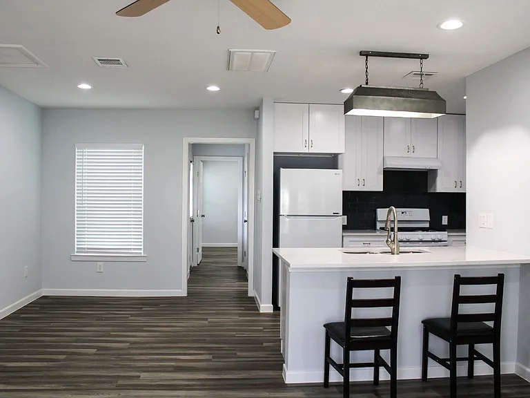 1475 W Contour Dr — Photo 6
