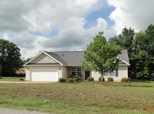 148 Oak Brook Ln, Gaffney, SC 29341