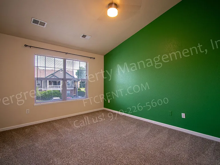 5225 White Willow Dr #M200 — Photo 20