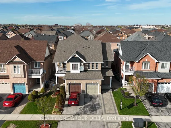 5897 Churchill Meadows Blvd, Mississauga, ON L5M 6Y1