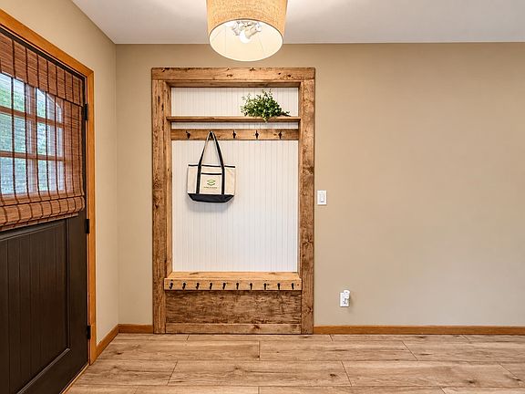5th image of 533 Prospect Dr
