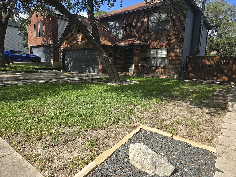 9926 Sandbrook Hl — Photo 3