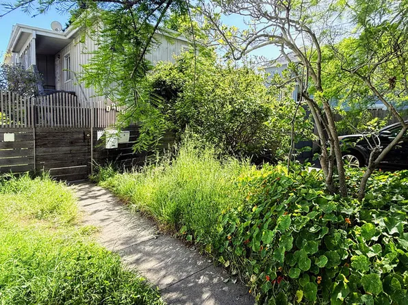 1722 Stuart St #A, Berkeley, CA 94703