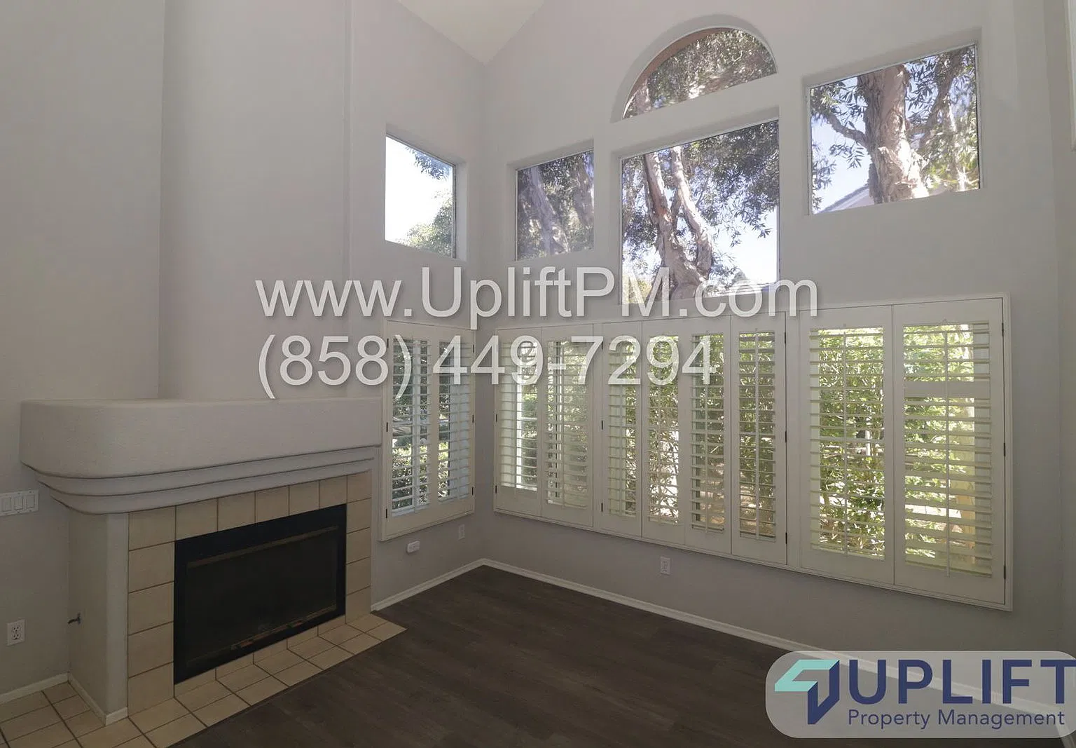 3 bed, 3.0 bath, 1604 sqft, $5,300 — Photo 4