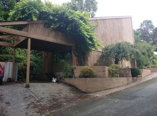 4020 SW Myrtle St, Seattle, WA 98136