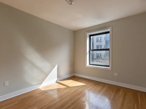 607 West 190th Street image 5 of 7