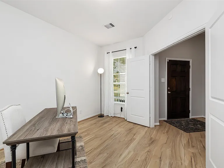 1259 Tilia Creek Ln — Photo 21