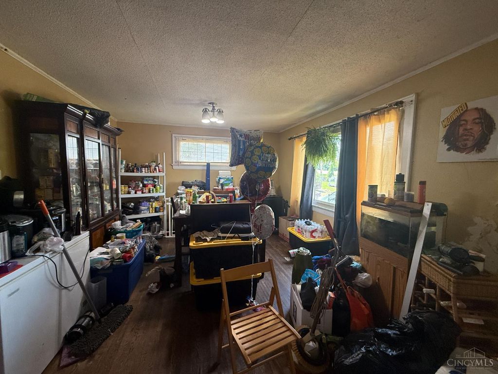 Real estate listing image