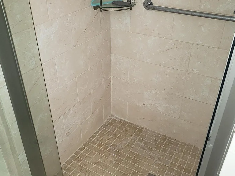 166 Piedmont D — Photo 10