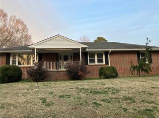 4012 Newman Rd, Williamsburg, VA 23188