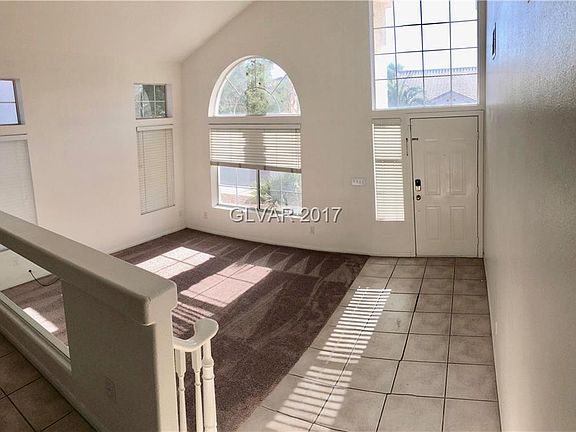 5th image of 8704 Blazing Saddle Ave