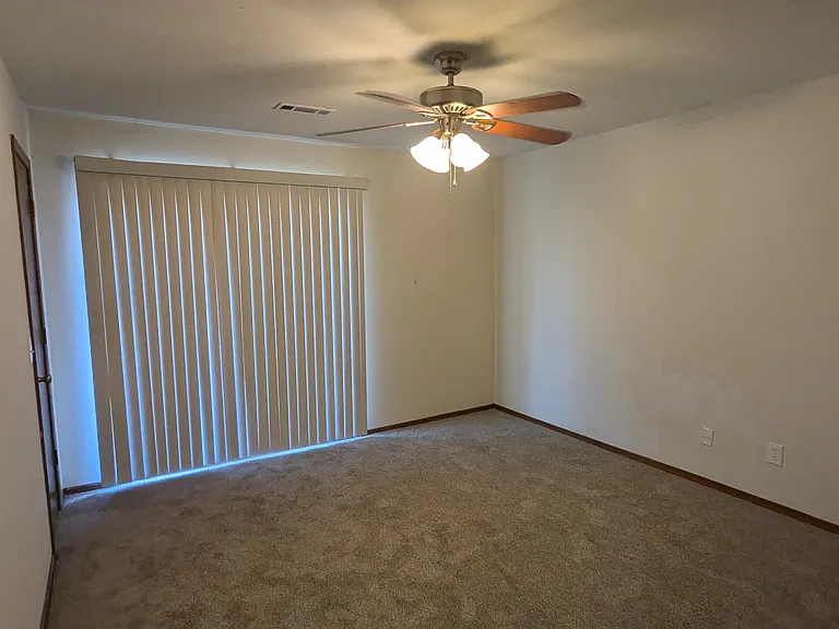 687 N Betty Jo Dr — Photo 9