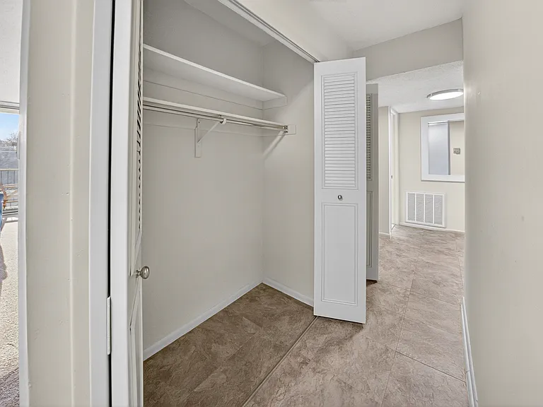 Brinkley House Apartments — Photo 6