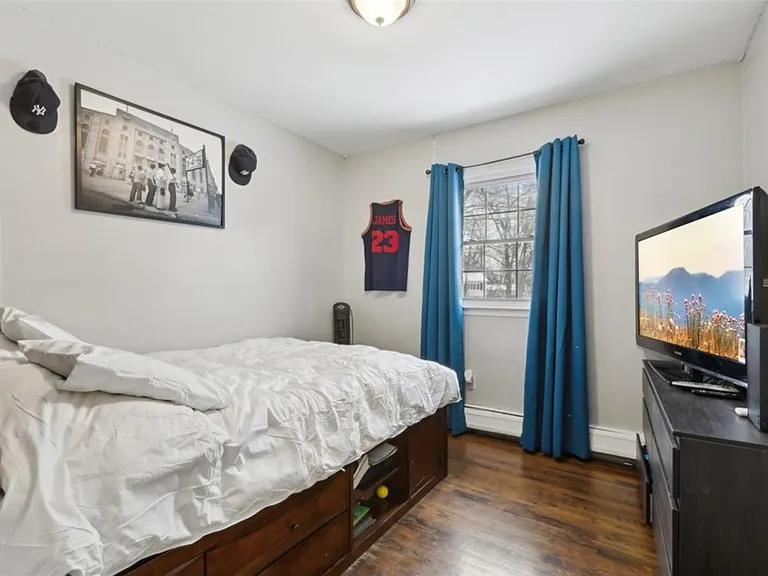4 Templar Ct — Photo 28