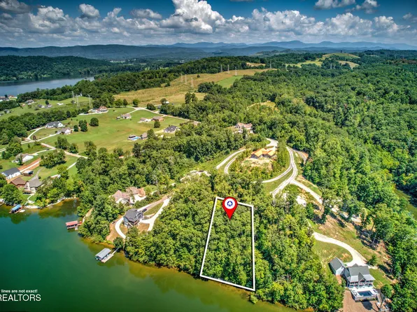 Emory Pointe Ln, Harriman, TN 37748