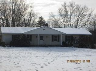 11101 W Bowens Mill Rd, Middleville, MI 49333