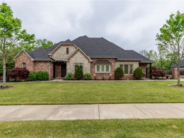 4232 Saint Johns Wood St, Springdale, AR 72764