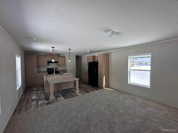 4th image of 55 E Riling St Lot 92