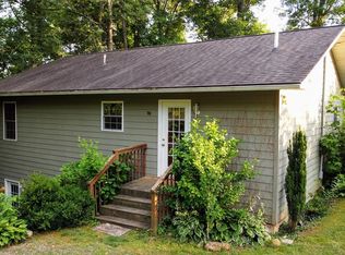 748 Rogers Rd, Franklin, NC 28734