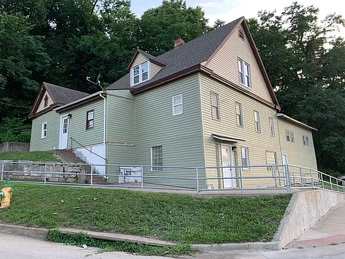501 Walnut St Photo 1