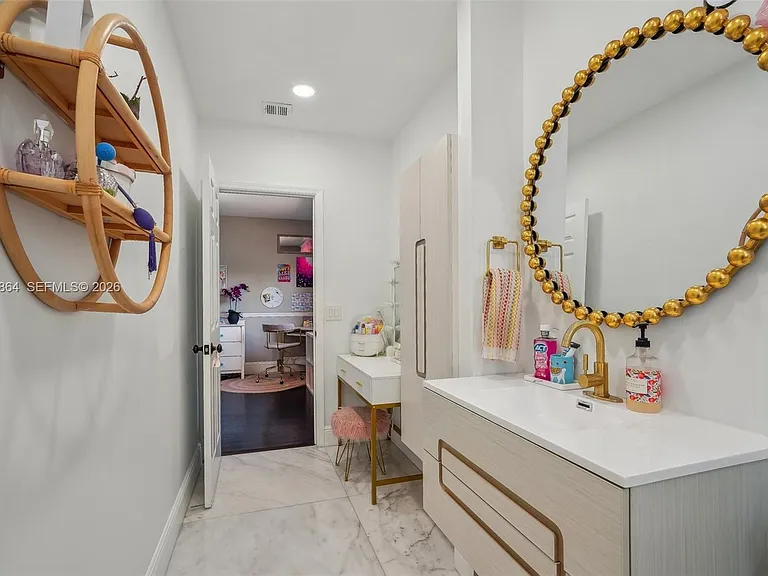 11898 SW 74th Ter — Photo 37