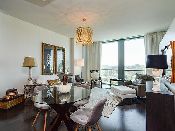 4th image of 900 20th Ave S APT 1306