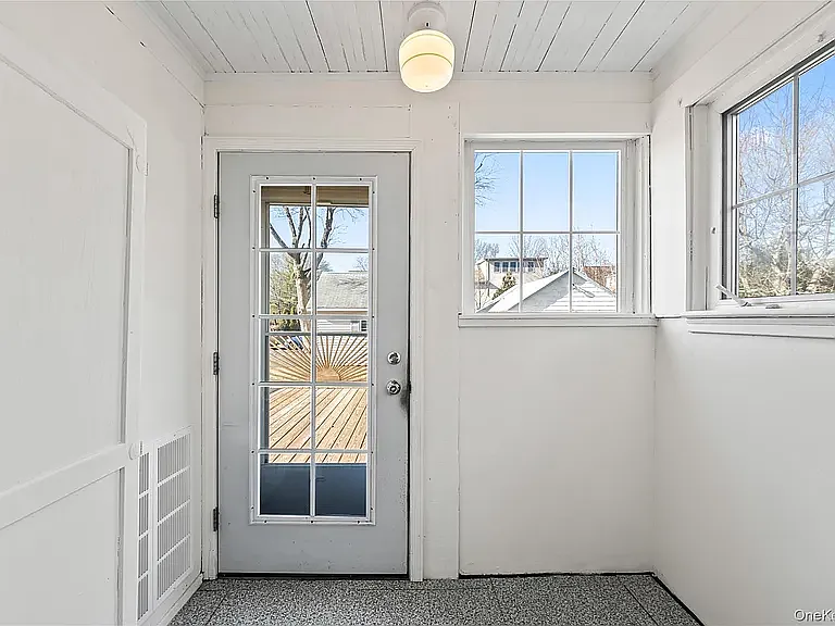 47 Prairie Ave #0 — Photo 15