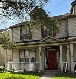 2114 Village Crossing Trl — Photo 2