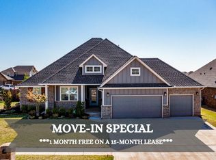 3100 Needle Dr, Yukon, OK 73099