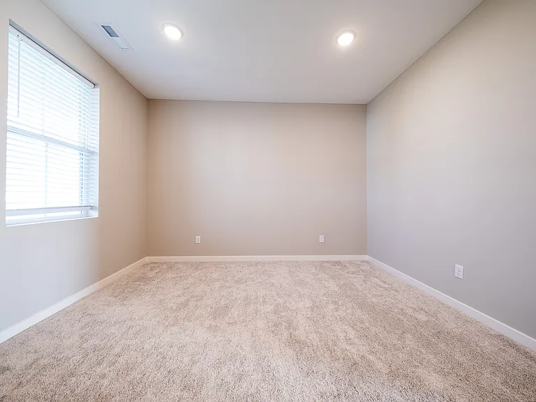 15083 Athgoe Dr — Photo 9