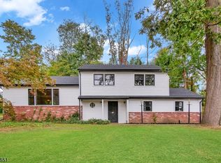 21 McClelland Ave, Wayne, NJ 07470