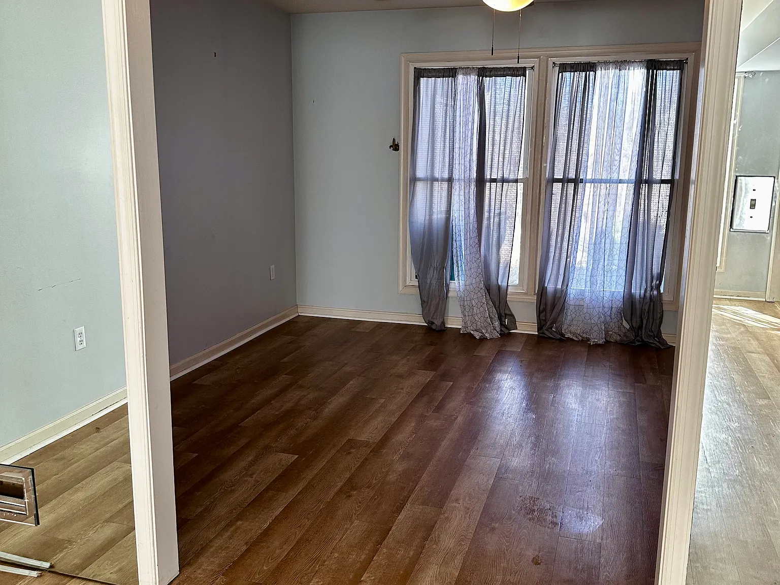 6303 Stanford Court — Photo 4