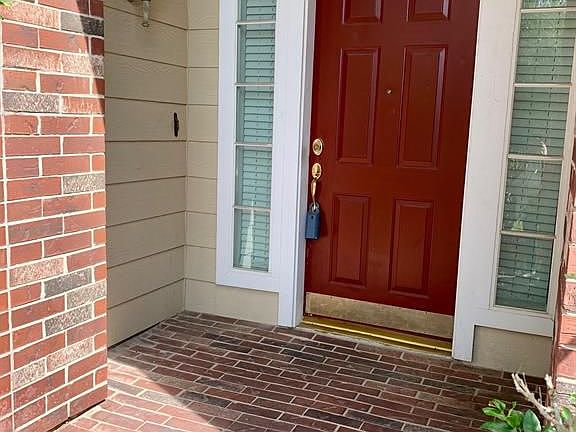 2nd image of 9006 Westwillow Dr
