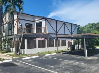 2400 Lena Ln, West Palm Beach, FL 33415